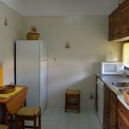 T2 Com Piscina E Wifi A 350 Metros Da アパート *