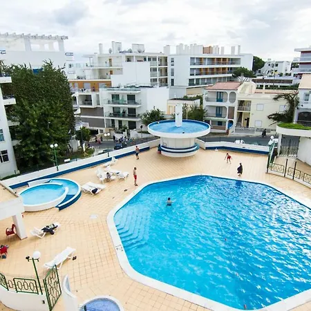 T2 Com Piscina E Wifi A 350 Metros Da *