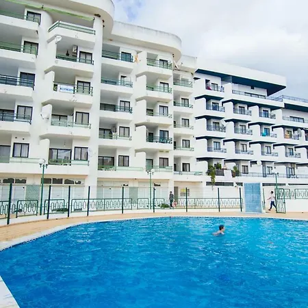 T2 Com Piscina E Wifi A 350 Metros Da *