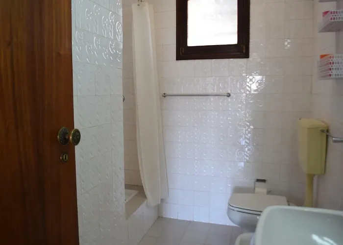 T2 Com Piscina E Wifi A 350 Metros Da * Olhos de Agua (Albufeira)